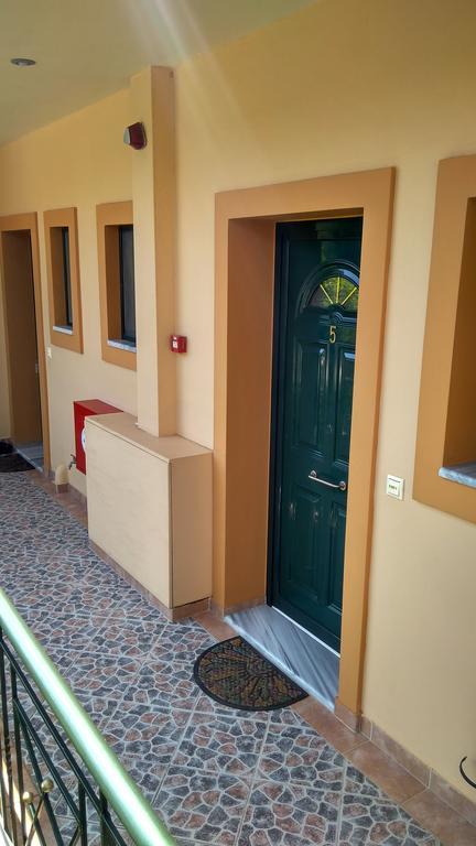 Nikolitsa Apartments Glyfada  Exterior foto